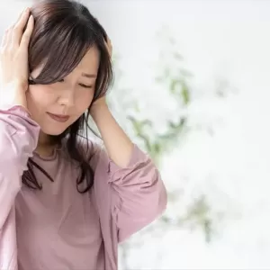 40代女性のめまいは更年期が原因？漢方薬などの対策方法も解説のサムネイル